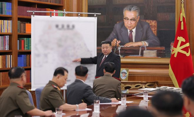   朝中社：朝鲜劳动党第八届中央军事委员会第七次扩大会议，会议任命李永吉为新任总参谋长    