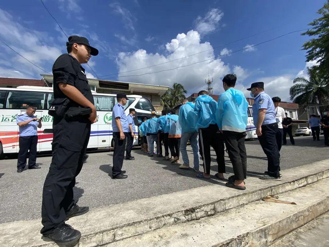 緬甸民族民主同盟軍要求：果敢老街外籍人員撤離 我外交部曾提醒：中國公民暫勿前往