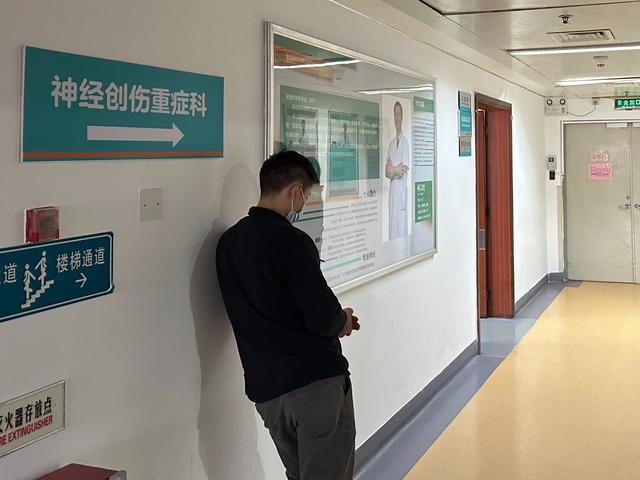 13歲男孩被同學打進ICU，國內(nèi)頂級醫(yī)學專家稱搶救難度極大！記者實探  