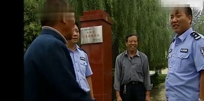 2008年河南媳婦被“禽獸”家公侵犯，老實(shí)兒子弒父，被判無期徒刑