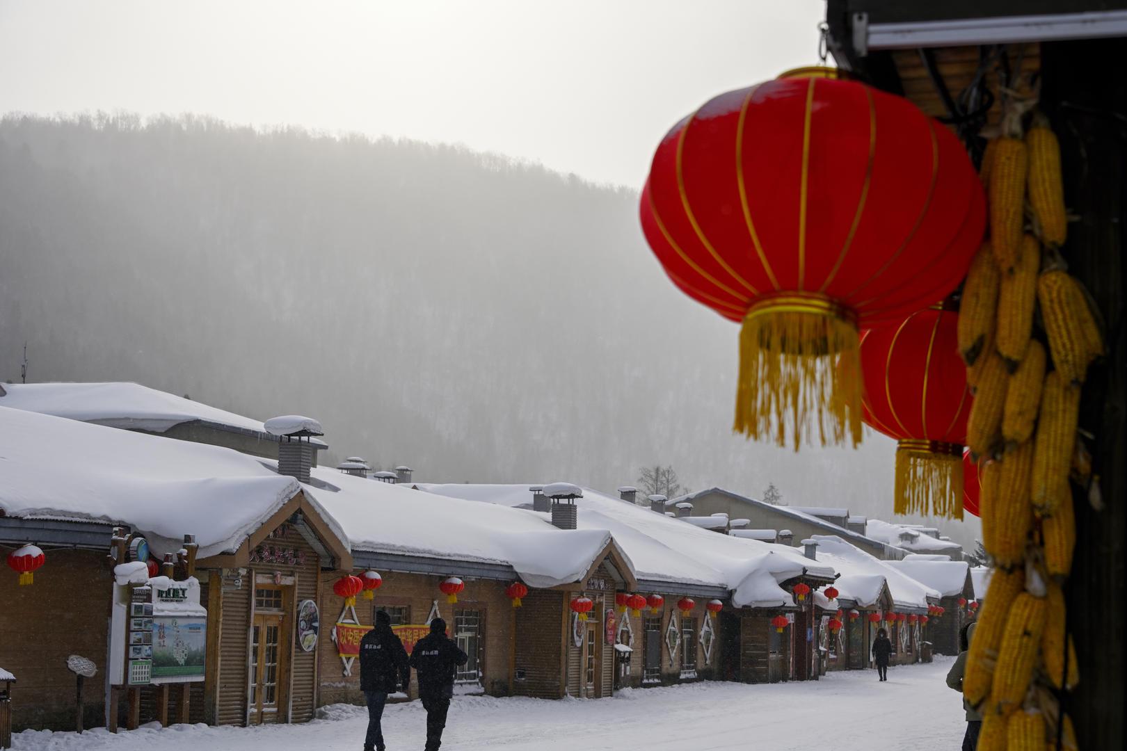 黑龍江海林市市場監(jiān)管局回應雪鄉(xiāng)酒店價格大漲：旅游人數(shù)上漲造成，嚴打“陰陽價格”